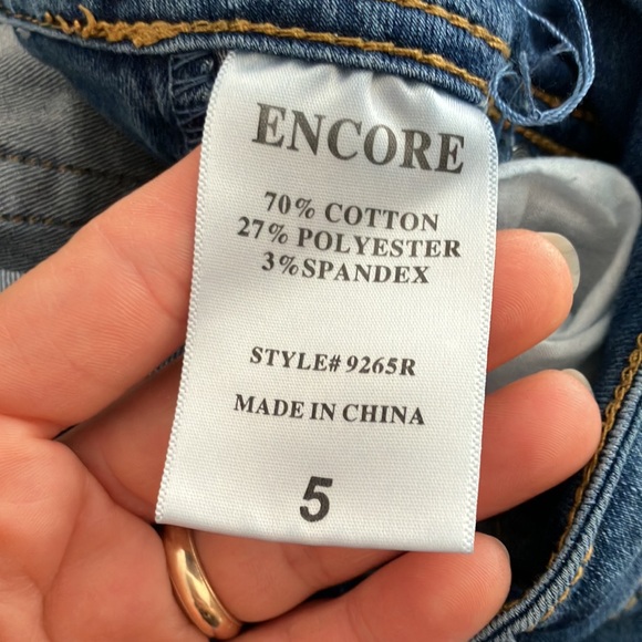 Encore skinny juniors women’s mid rise jeans Size 5 - Picture 10 of 10